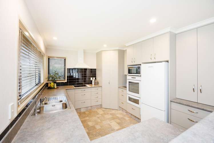 88 Warwick Street Feilding_9