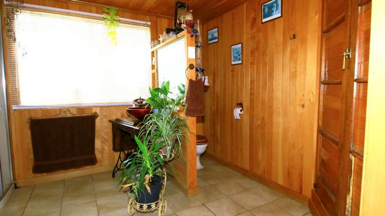 30 Irvine Street Lawrence_10