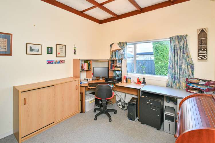 233 Hill Road The Gardens_15