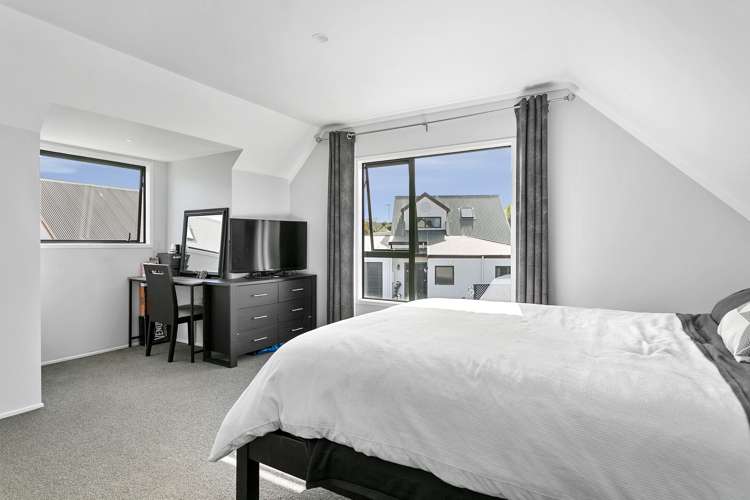 7 Abbey Way Rangatira Park_6