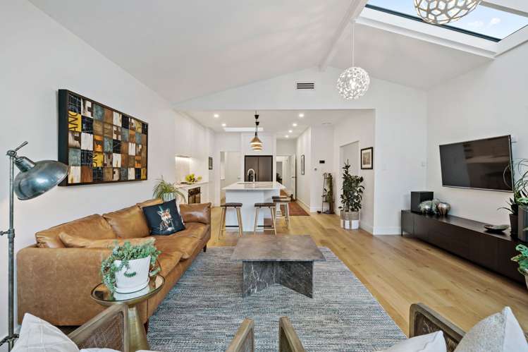 26 Glen Atkinson Street_3