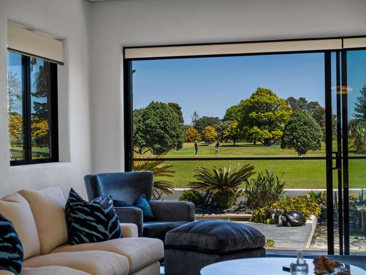 214 Oceanbeach Road Mt Maunganui_0
