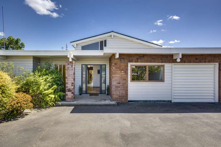 16 Ngarimu Crescent Taradale_24
