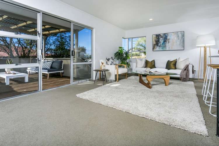 33b Ngahere Views Orewa_5