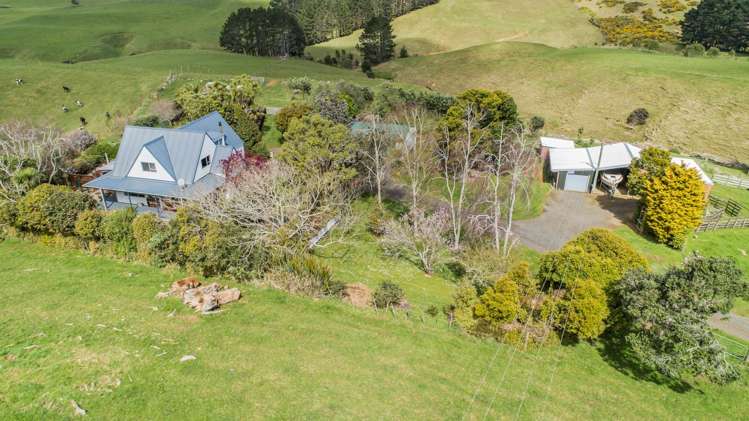 96 Hatton Road Awhitu_36