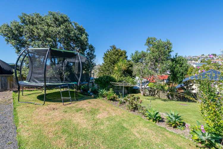 245 Vipond Road Stanmore Bay_30