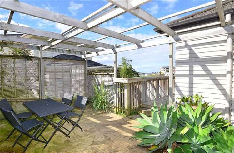 125 Roberta Crescent Orewa_17