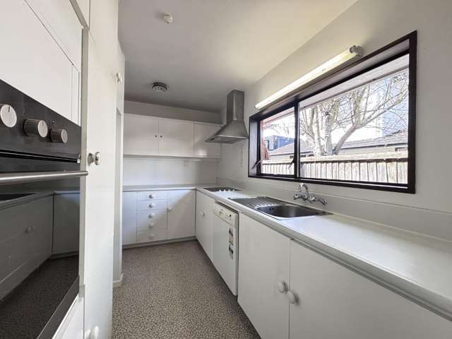 A/30 Strowan Road Strowan_2