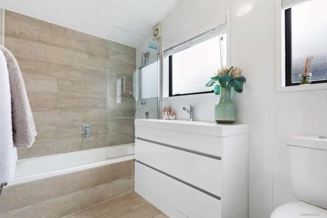 12B Relko Crescent Torbay_3