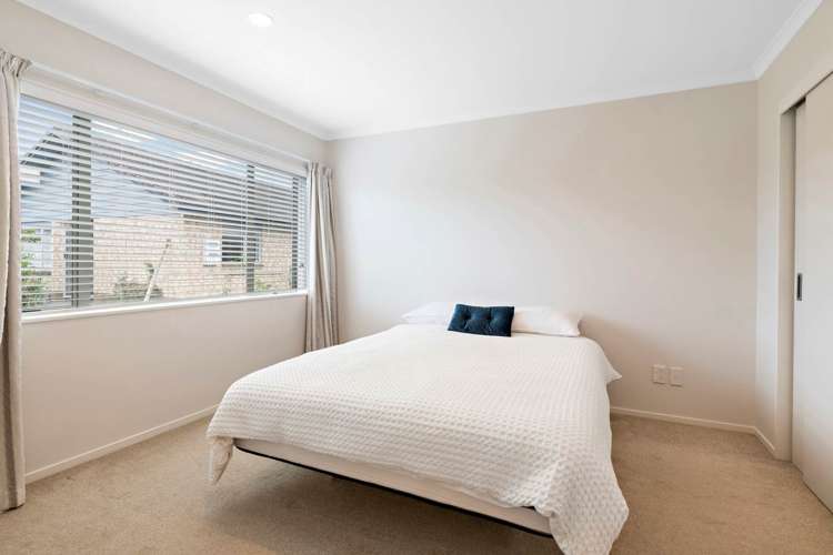 25/1 Piriti Drive Te Atatu Peninsula_6