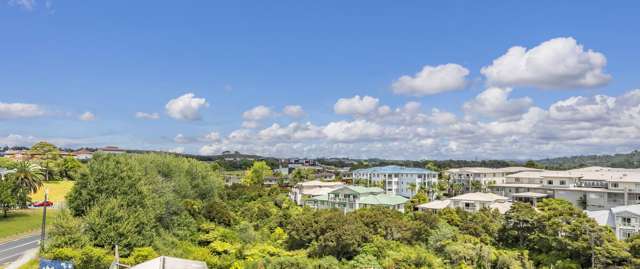 Stunning Panoramic Views, Private & Secure Living