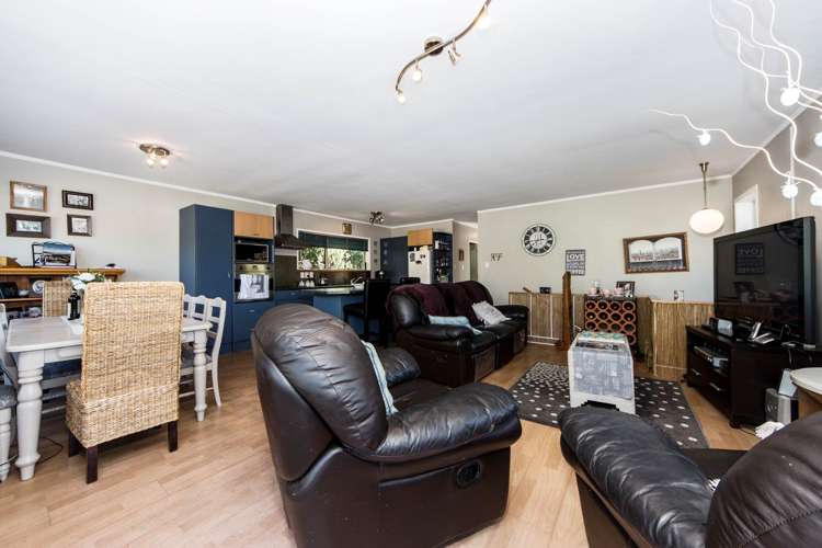 21 Anna Watson Road Half Moon Bay_4