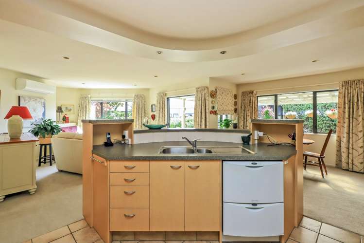 2 Kentia Place Havelock North_5