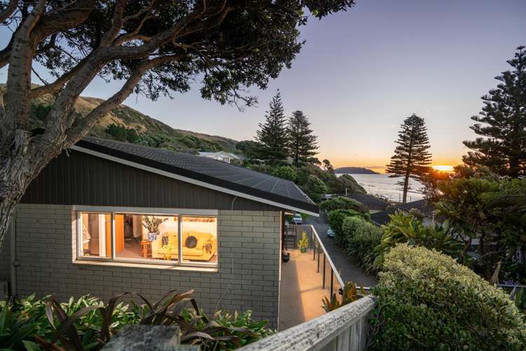 5/27 Beach Road Paekakariki_40