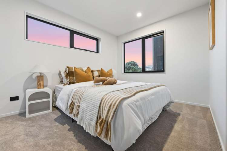 13 Torino Street Pt England_25