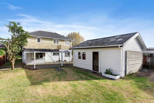 8 Dale Crescent Pakuranga_1