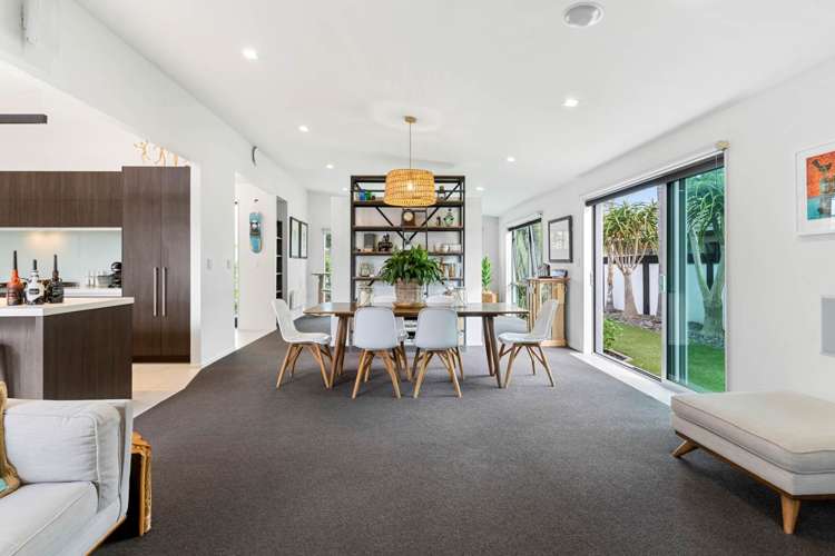 46 Pine Harbour Parade Beachlands_12