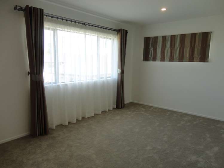 25 Mantra Road Massey_17