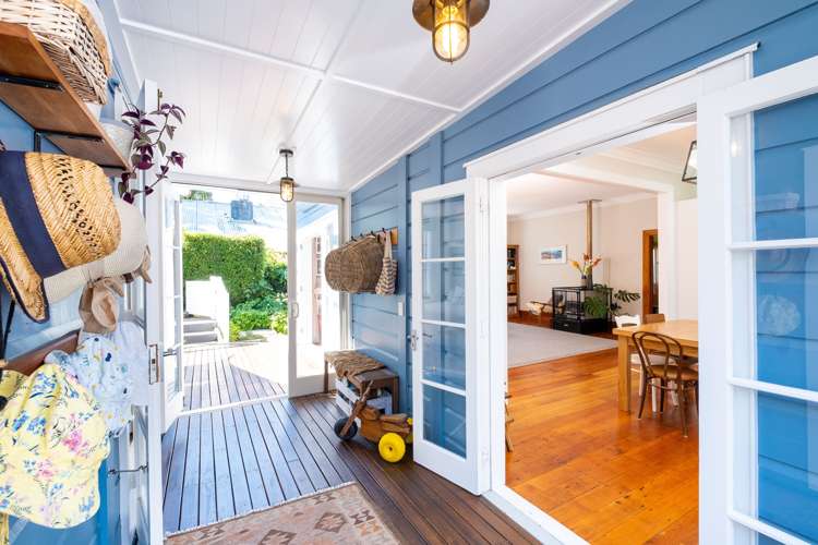 8 Burns Road Hospital Hill_12