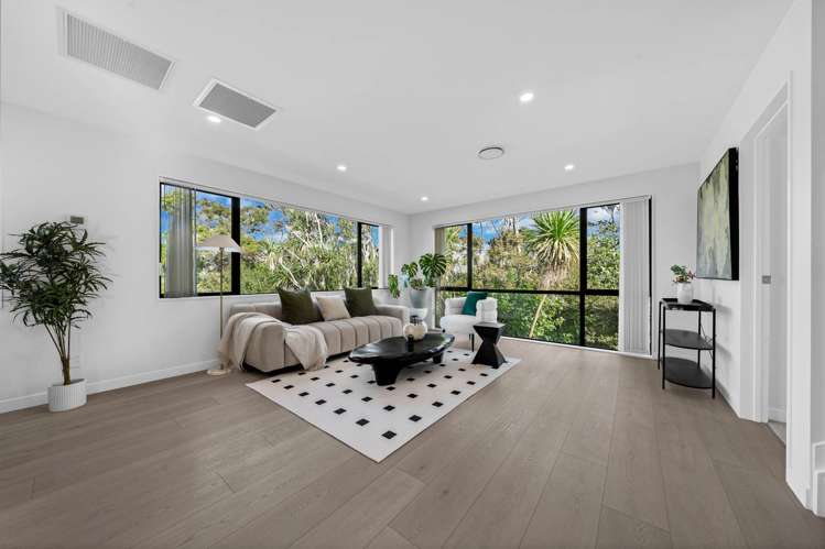 17B Cheval Drive Totara Vale_6