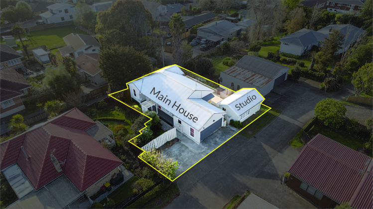 2/109 Beach Road Pahurehure_0