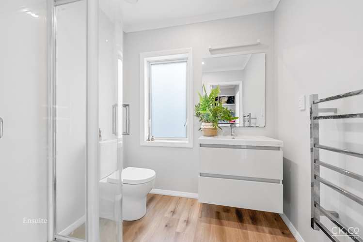 4 Richard Street Belmont_9