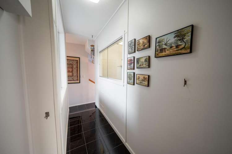 110 Chelmsford Street Windsor_32