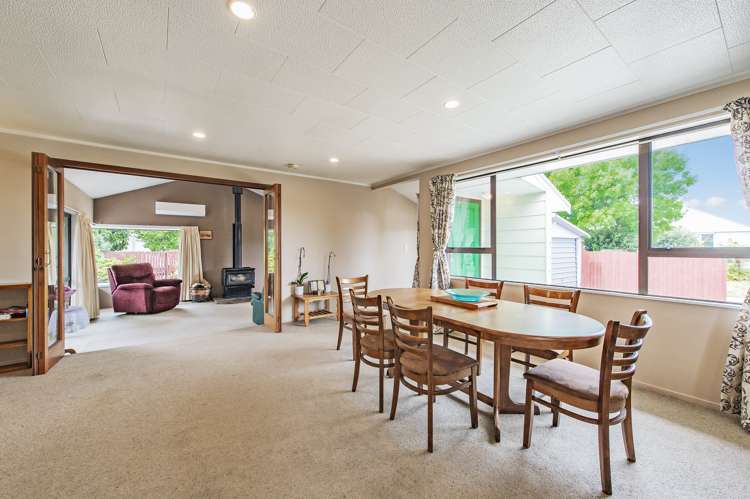 17 Gibson Drive Hornby_5