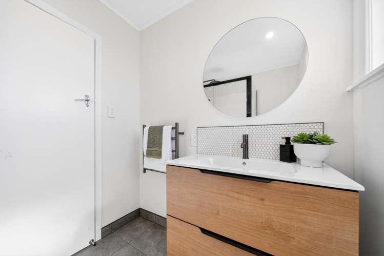 23 Colville Street Masterton_12