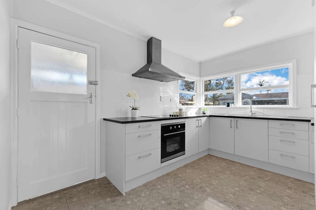 1/111 Tui Road_5
