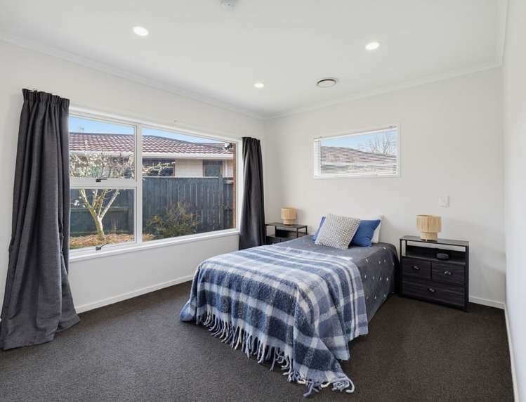8 Aintree Crescent Awapuni_23