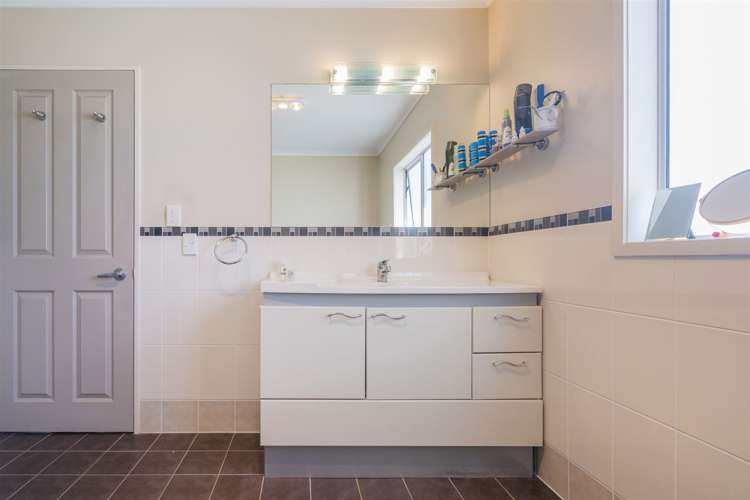 18 Pacific Place Whitianga_25