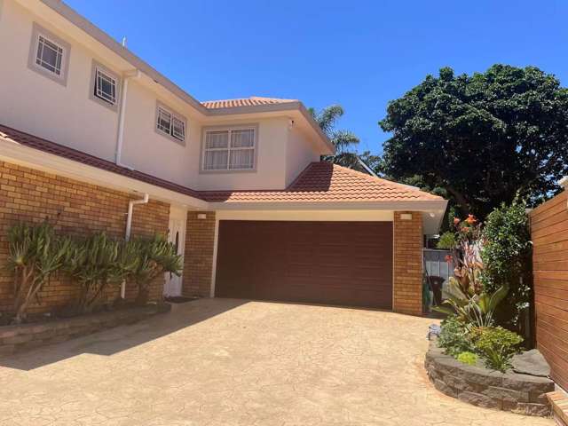 24A Queensway Three Kings_1