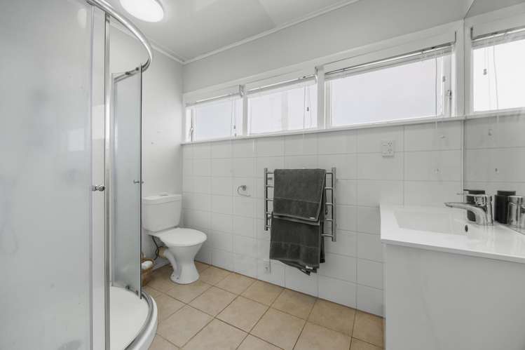 48 Ellesmere Crescent Pakuranga Heights_18