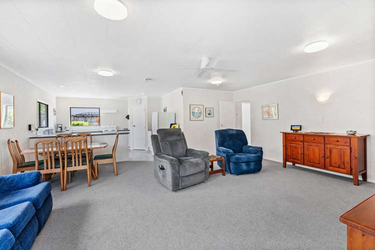 2/10 Braintree Street Te Kamo_6