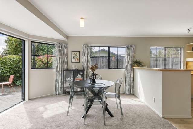 9a Dasent Street Karori Central_4