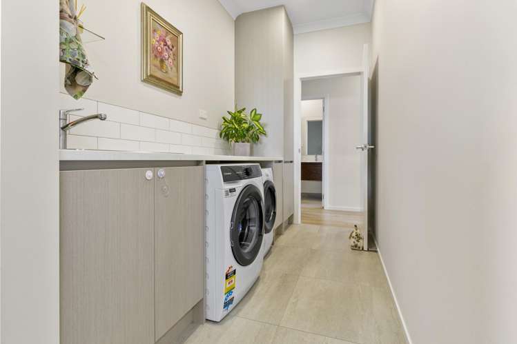 6 Papa Orchard Drive Kumeu_17