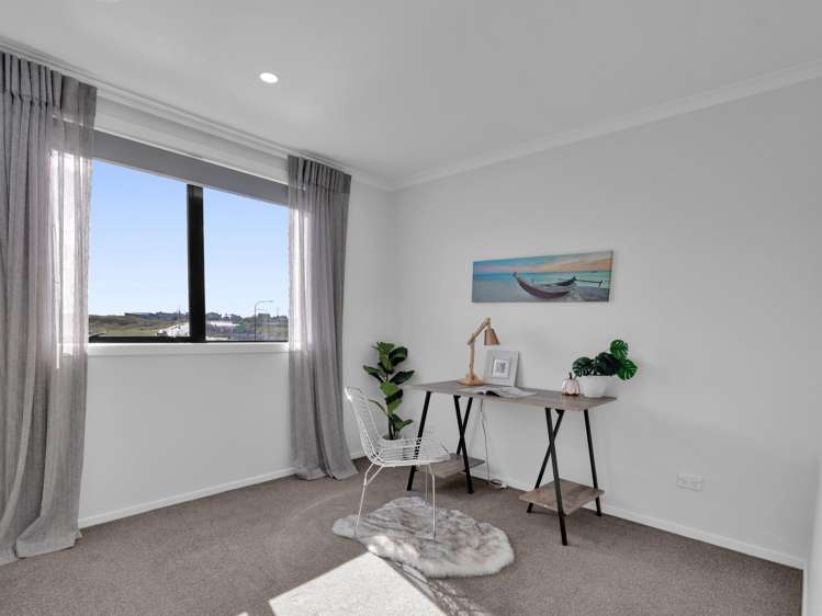 2/10 Bourn Heath Drive Rototuna North_13