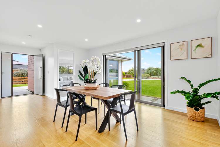 62 Alan Livingston Drive Cambridge_10