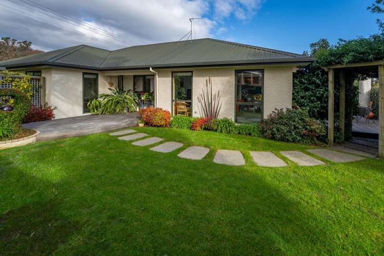 450 Suffolk Road Stoke_16