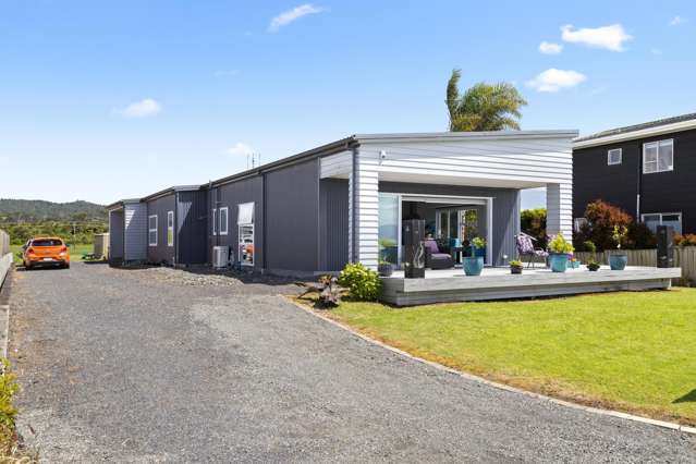 877 East Coast Rd Kaiaua_2