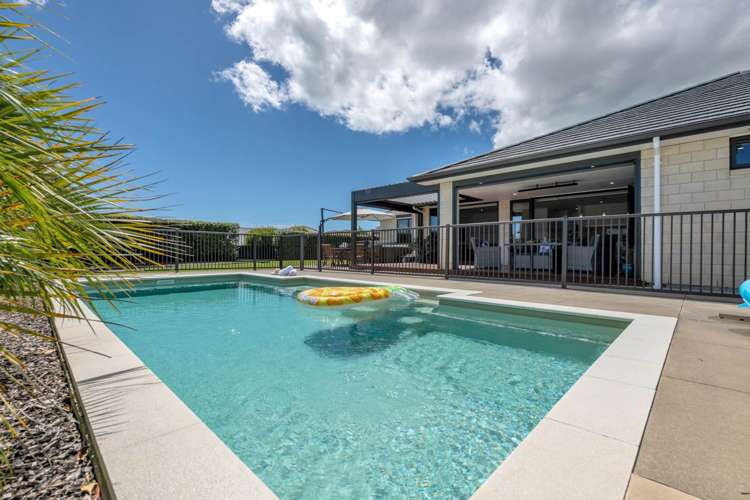 5 Kahawairahi Drive Beachlands_13