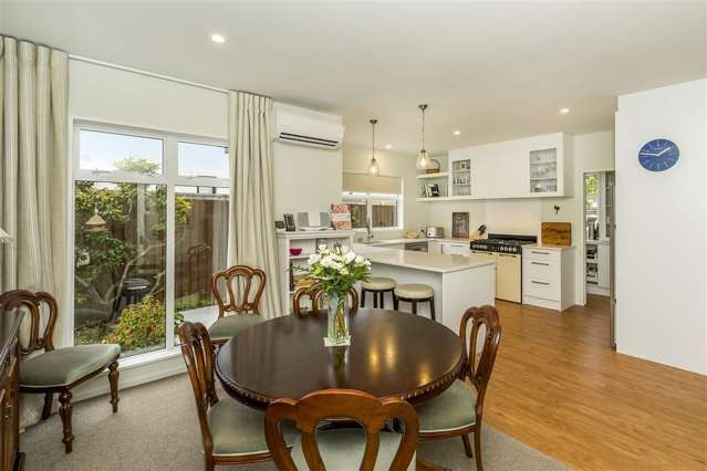 52 Winchester Street Merivale_3