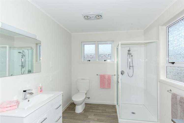 153 Ngamotu Road Spotswood_8