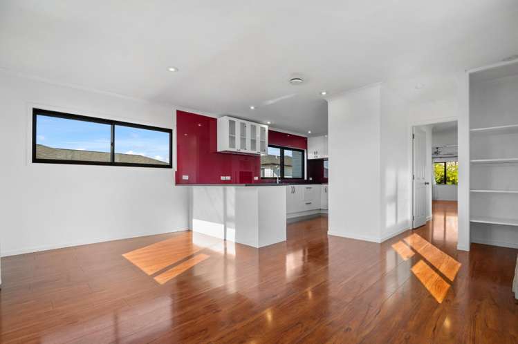 103 Golf Road New Lynn_6