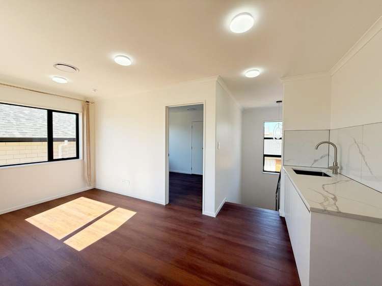 8A Downsview Road 2671_14