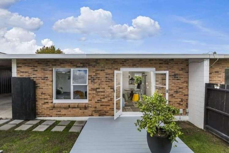 2/783 Te Atatu Road Te Atatu Peninsula_0