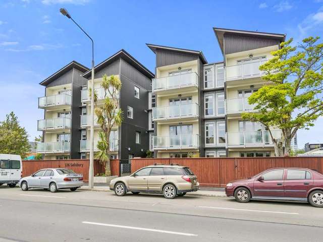 2 Bed City Apartment For Rent (unfurnished)
