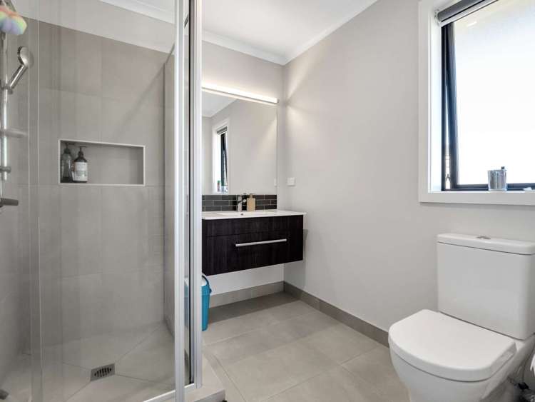 11 Kimbrae Drive Rototuna North_17