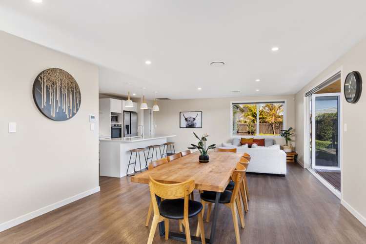 28 Rotomanu Place Pyes Pa_2